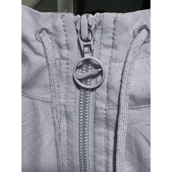 Nike Y2K Windbreaker, Size 6 - Picture 4 of 5